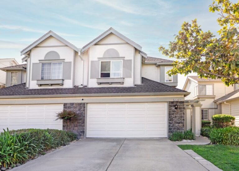 34549 Melissa Ter Cover