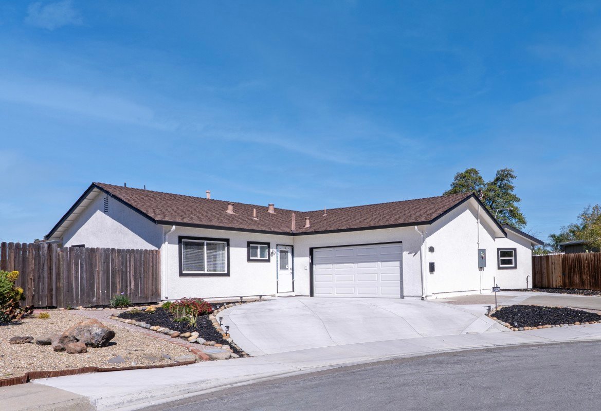 3631 Trenton Ct Cover