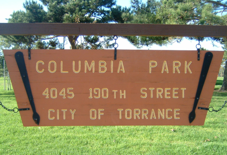 ColumbiaParkSignage