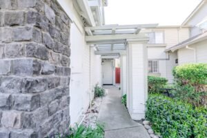 Entrance View (1) (34549 Melissa Ter)