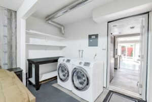 Laundry Room (34549 Melissa Ter)