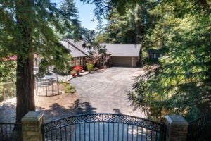 23695 Hutchinson Rd (1)